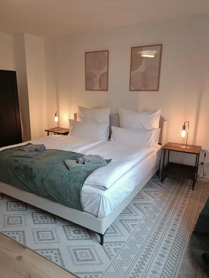 דירות בוכום Bright And Central With 2 Beds Incl Workspace מראה חיצוני תמונה