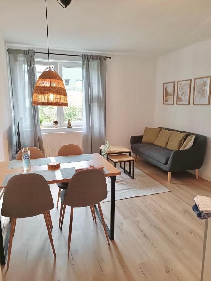 דירות בוכום Bright And Central With 2 Beds Incl Workspace מראה חיצוני תמונה